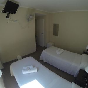 Habitación con 2 Camas Individuales